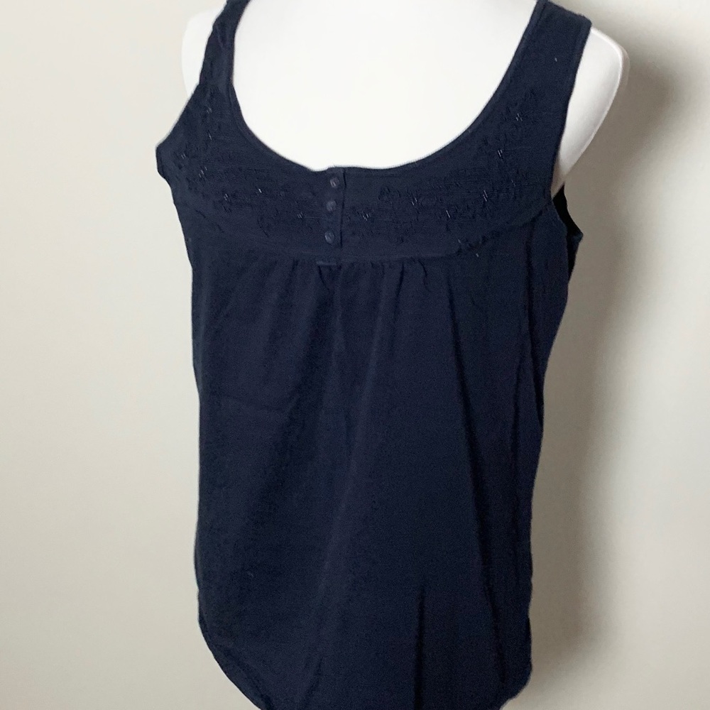 3/$20 Jones New York, XL, navy blue